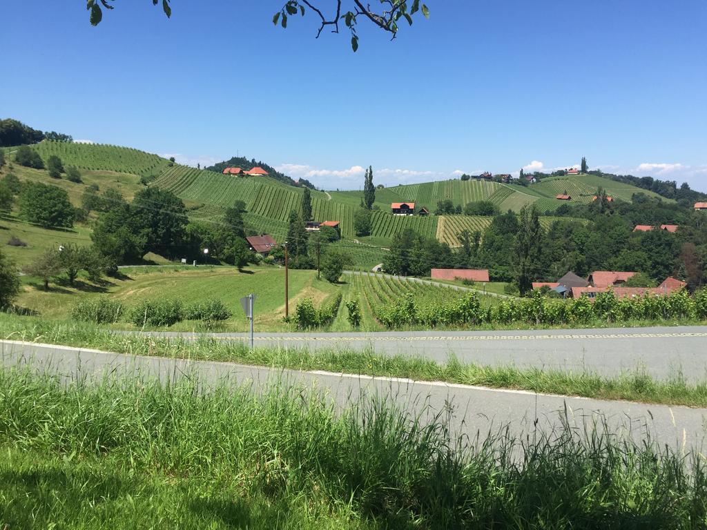 Hotel Am Marktplatz - Landgasthof Wratschko - Гамлиц Екстериор снимка