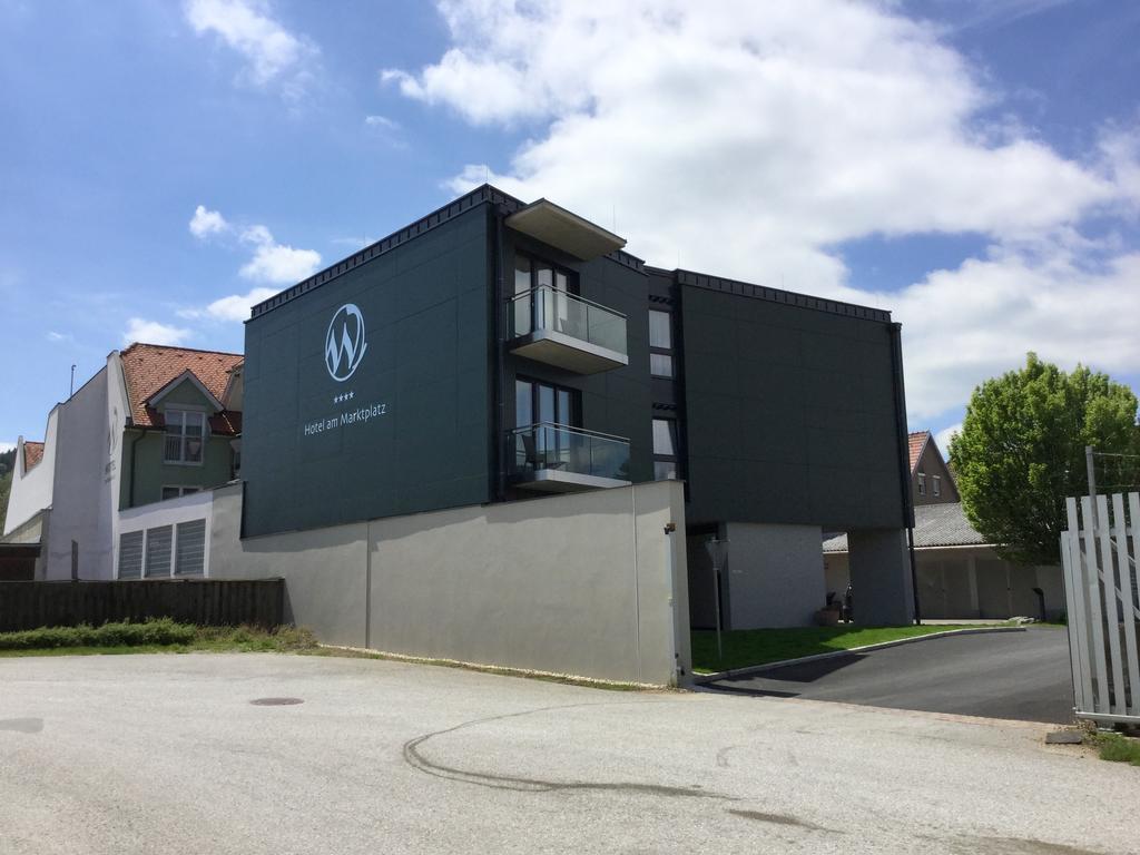 Hotel Am Marktplatz - Landgasthof Wratschko - Гамлиц Екстериор снимка